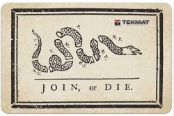 TEKMAT ARMORERS BENCH MAT - 11"X17" JOIN OR DIE FLAG
